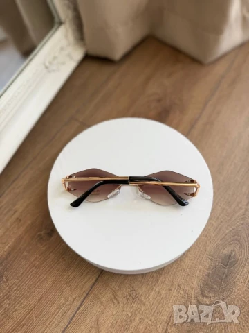 слънчеви очила , снимка 5 - Слънчеви и диоптрични очила - 51181647