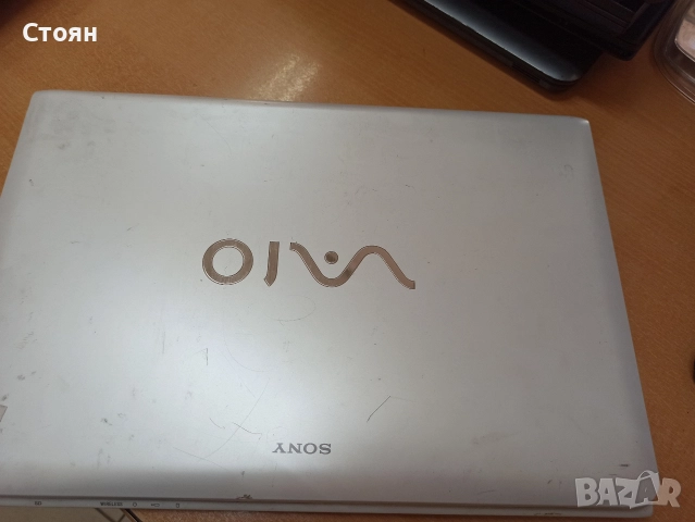 Лаптоп Sony Vaio SVE1713F1EW, снимка 3 - Лаптопи за работа - 52935233