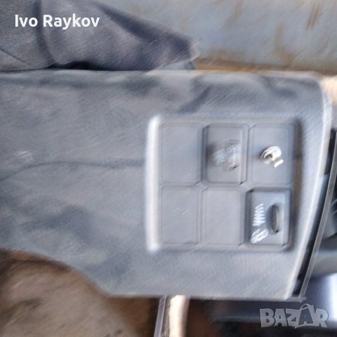 Пласмаси,лаисни,капачки,Toyota Rav4 , 2009g., снимка 1 - Части - 43913547