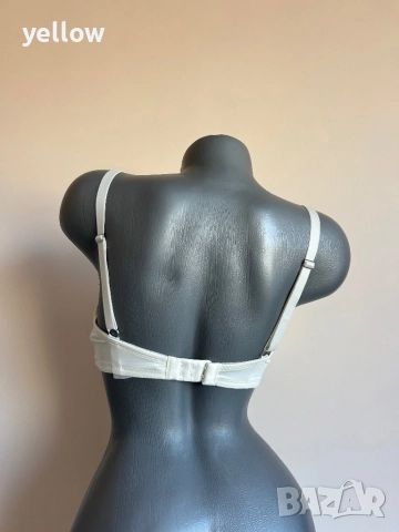 Бял сутиен , снимка 2 - Бельо - 52397062