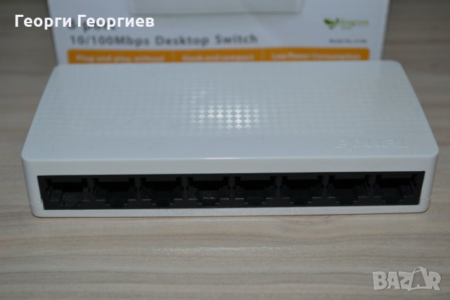 Перфектен евтин 8-портов switch Tenda S108, снимка 2 - Суичове - 28602713