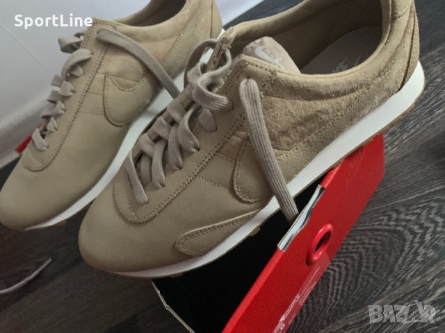 Маратонки Nike, снимка 3 - Маратонки - 26420786