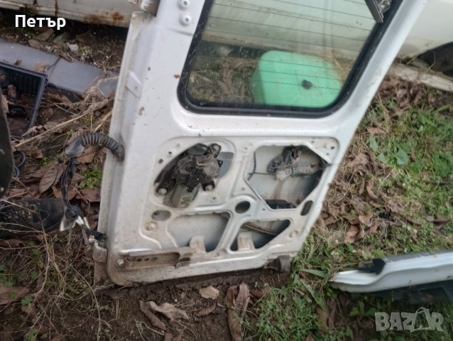 Задни врати и части от тях Опел комбо Ц 2002-2011г, снимка 7 - Части - 43537481