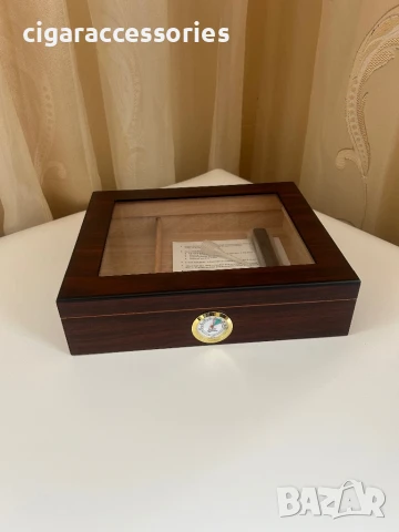 Стилен хумидор за пури – кедрово дърво, до 20 пури | 2 цвята, снимка 5 - Табакери - 47351628