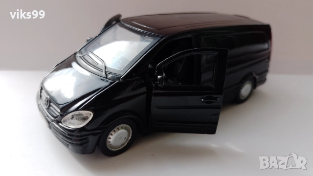 Bburago - Mercedes-Benz Vito - Мащаб 1:32, снимка 2 - Колекции - 52364499