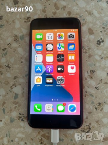 IPHONE SE2020 , снимка 1 - Apple iPhone - 44043219