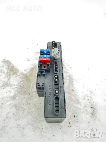 Бушонно табло 210 540 03 72 за MERCEDES-BENZ E-CLASS седан (W210) E 300 D (210.020) (1995 - 2003)