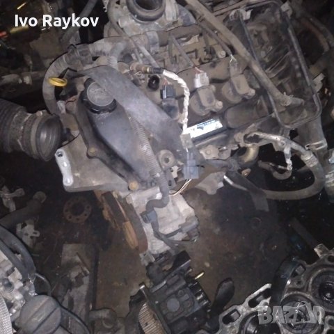 Двигател  Toyota Yaris 1.0 VVT-i 69 конски сили , снимка 4 - Части - 43961615