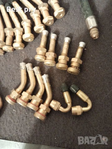 Вентили за камиони, снимка 2 - Аксесоари и консумативи - 53299454