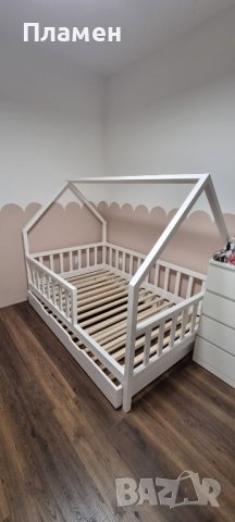 Детско легло тип къщичка, снимка 2 - Мебели за детската стая - 43756056