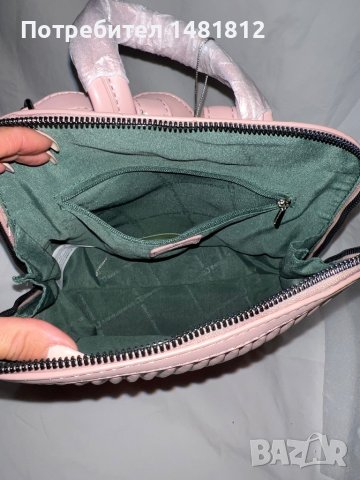 Дамска раница , снимка 4 - Раници - 42939886