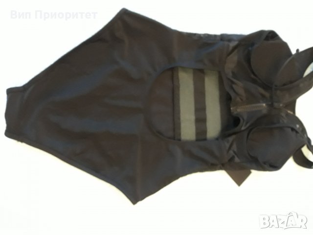 Ефектен цял бански черен с прозрачен сегмент и цип, снимка 12 - Бански костюми - 37249418