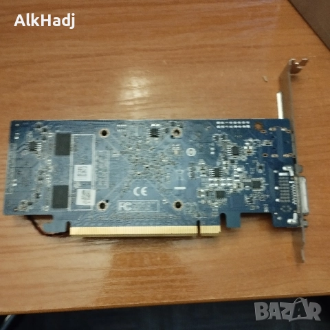 AMD Radeon 7000 Видеокарта, снимка 4 - Видеокарти - 52078682