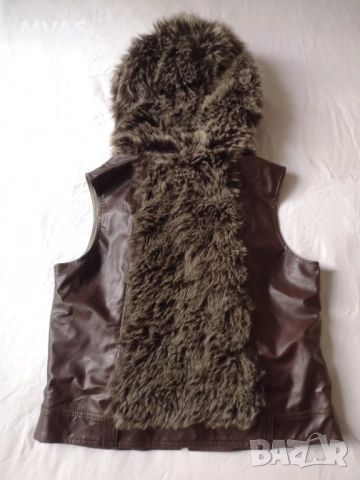 Нов двулицев дамски елек с косъм S M, снимка 3 - Елеци - 51877076