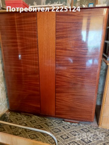 Продавам старинен гардероб, снимка 4 - Гардероби - 43401308