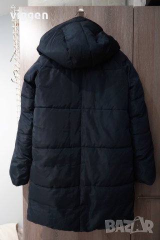 Оригинално модерно пухено яке на Armani Jeans. Размер S. Цвят син., снимка 6 - Якета - 43172169