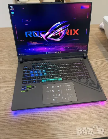 Лаптоп ASUS ROG Strix SCAR 16 2023 16.0" Core i9-13980HX RTX 4090 32GB RAM 2TB SSD, снимка 1 - Лаптопи за дома - 47743156