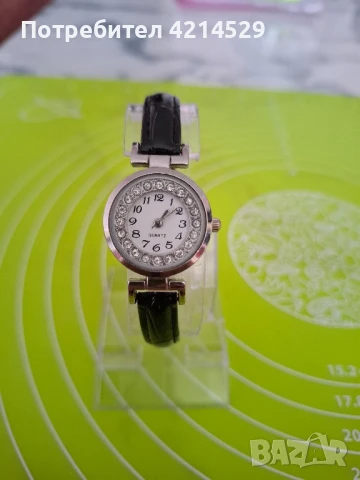 Дамски часовници, снимка 14 - Дамски - 50677742