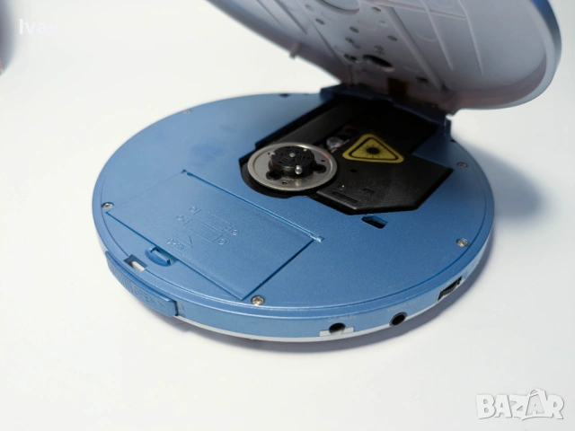 Колекционерски преносим VCD MP3 плейър Fujitel Movieman PA-223RL, Sony IC с оригинална кутия, снимка 4 - Колекции - 53476941