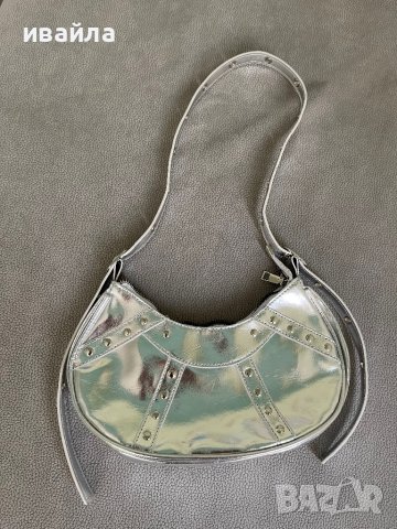 Сребърна чанта тип Баленсиага balenciaga , снимка 1 - Чанти - 42933581