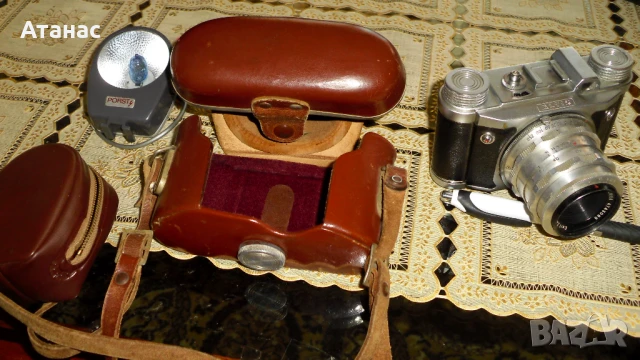РЯДЪК НЕМСКИ ФОТОАПАРАТ - ALTIX с обектив Carl Zeiss Jena Tessar 2.8 / 50.и светкавица 