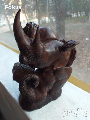 Невероятна уникална статуетка дърво абанос африка животни