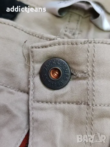 Мъжки спортен панталон Jack&Jones размер 34, снимка 4 - Панталони - 48225730