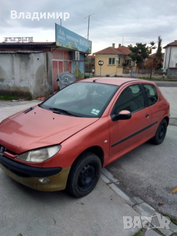 Продавам ПЕЖО 206 1.4i бензин-газ цял или на части