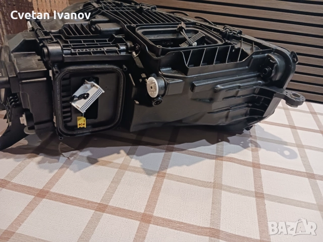 Десен фар Мерцедес W167 GLE Facelift, снимка 11 - Части - 52681878