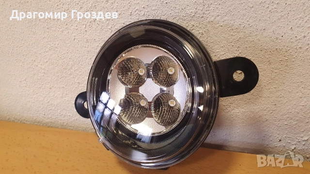 Дясна DRL ( дневна светлина) и халоген за Renault Twingo III / Рено Туинго (2014-2019), снимка 3 - Части - 52635998