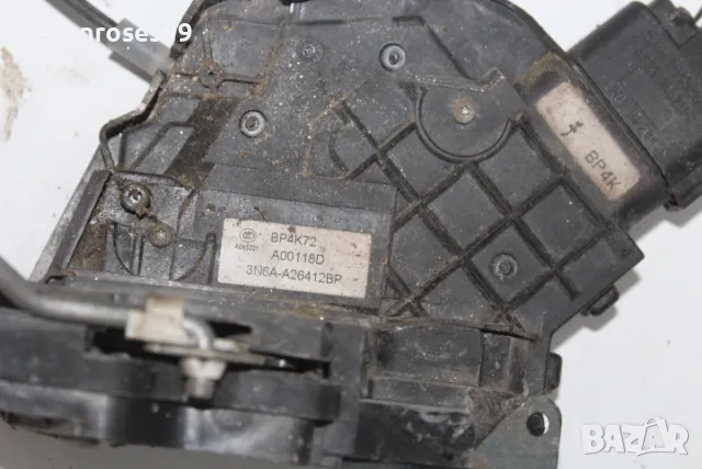 Брава задна дясна Мазда 3 2008 2.3i 158hp Mazda 3 седан, снимка 6 - Части - 48508178