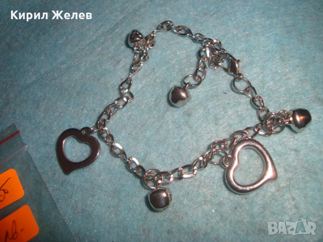 СРЕБРИСТА ГРИВНИЧКА със ЗВЪНЧЕТА и СЪРЧИЦА МНОГО СТИЛНА 27253, снимка 5 - Гривни - 34983749