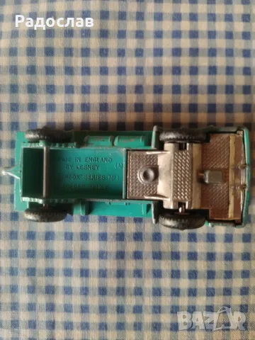 английска количка Matchbox Mercedes Truck, снимка 5 - Колекции - 49568318
