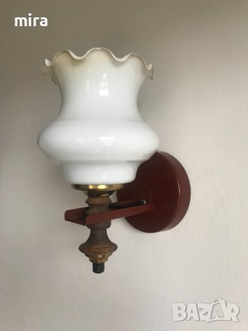 Винтидж - красива лампа за стена , снимка 3 - Лампи за стена - 40858861