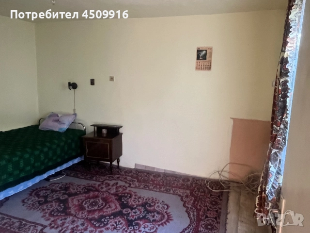 Къща с двор и втора жилищна постройка, снимка 18 - Къщи - 51552904