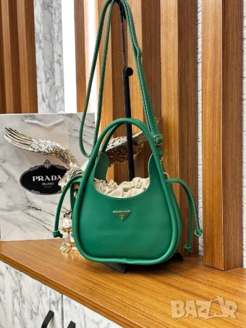 чанти prada, снимка 14 - Чанти - 51427758