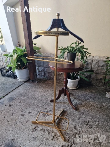 Прекрасна антикварна италианска бронзова закачалка , снимка 5 - Закачалки - 50520973