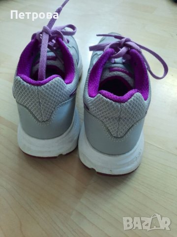 Оригинални дамски маратонки NIKE , снимка 3 - Маратонки - 37221909
