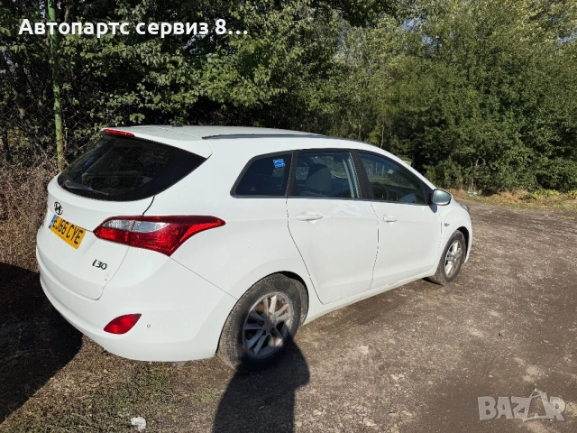 На части Хюндай и30 Hyundai i30 1.6 дизел 2016 г, снимка 3 - Автомобили и джипове - 53060974