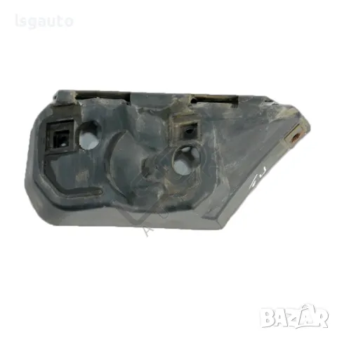 Десен държач предна броня Volvo V50 2004-2010 ID: 137230