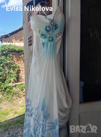 дълга рокля има малки камани , снимка 2 - Рокли - 53579566