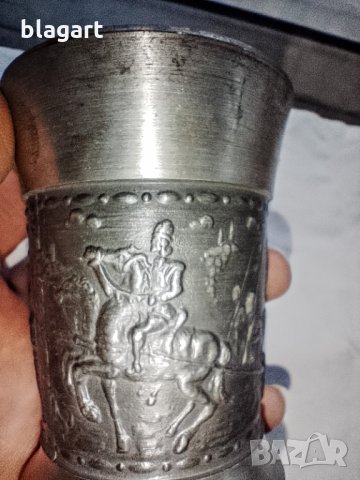 Немски старинни чаши с барелефи, снимка 8 - Антикварни и старинни предмети - 35031933