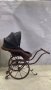 Голяма старинна количка за кукли, снимка 1 - Антикварни и старинни предмети - 40716643