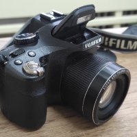 Fujifilm FinePix SL240, снимка 3 - Фотоапарати - 43296420