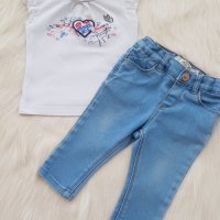 Бебешки дънки Zara и блузка 3-6 месеца, снимка 2 - Панталони и долнища за бебе - 36983073