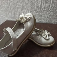 Детски обувки, сандали и маратонки, снимка 8 - Детски обувки - 32924756