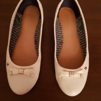 Tommy Hilfiger обувки, снимка 2 - Дамски ежедневни обувки - 34877891