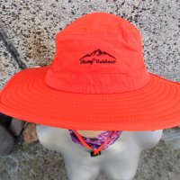 Продавам лека лятна бързосъхнеща шапка с голяма периферия, покривало за врата и UV защита, снимка 2 - Шапки - 28076038