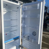 Чисто  нов хладилник за вграждане Bauknecht 193 см, снимка 2 - Хладилници - 43983246