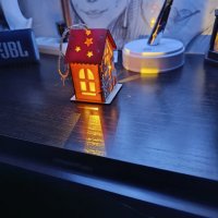 LED лампа,дървена къщичка, снимка 3 - Настолни лампи - 43350857